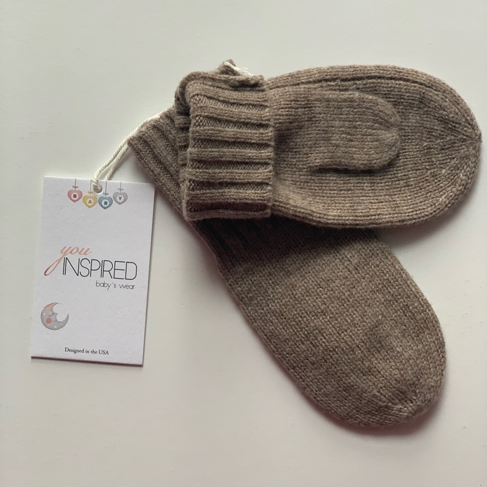 PURE MERINO WOOL MITTENS for baby boys, gift for toddlers, organic wool. 2-3y